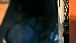 الإغواء مثير مص ديك والحصول على إصبع الجمل لها تحفيز