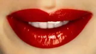 كس مفعم لعاهرة سمراء يثقب بقضيب صلب ضخم