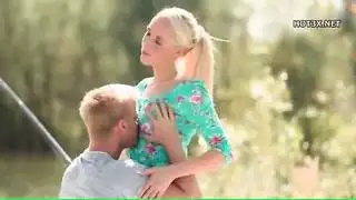 عراة الطبيعة: مضاجعة برية على مدار الساعة