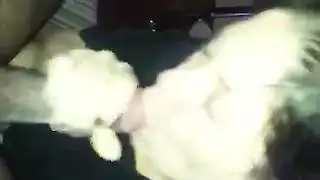 قذف على الوجه وتغطية الجسم بالسائل المنوي للنساء