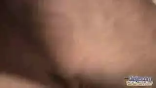 اختي دخلت عليا في اوضه النوم بعد امي وخرجت من الشقه
