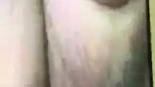 عنيف بقوه بكا