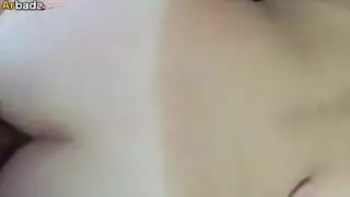 بنت تتحدث فديو تفشخ كسها