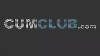 استمناء مثلي من طيزه