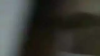 بيوريت تأخذ قضيبًا كبيرًا: مشهد ثلاثي xxx مكثف