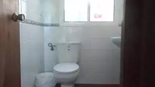 زوجة الديوث تمارس الجنس الشرجي مترجم وهو يشاهد