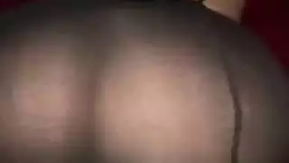 مؤخرة عربية سميكة ترتد مثل عاهرة تُخترق