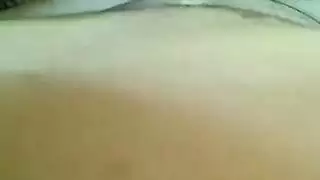 شرموطة تركية تئن وهي تنيك في الشرج