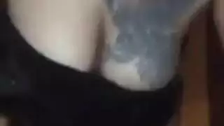 كس تركي ضيق يتداعب بعمق في عرض بيريسكوب