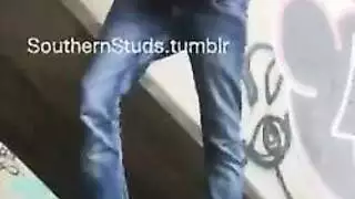 فتاة هواة تذهل وكيلها وتستخرج سائله المنوي