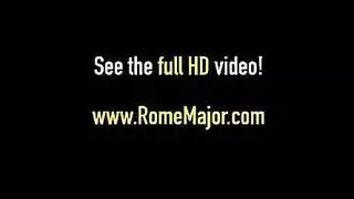 مشهد سكس عربي حار لأم ناضجة