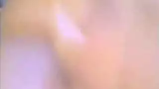 قضيب متصلب يضرب كساً منقوعاً بعنف