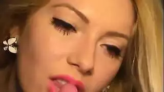 أثداء طبيعية ضخمة لنساء صعيديات