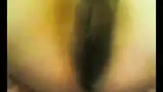 عربية هاوية تمت ممارسة الجنس معها بعنف، كسها يفيض بالسائل المنوي