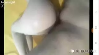 شرج لأول مرة: فتحة المراهقة مريم الضيقة تُخرب