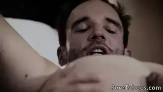 تنزل على التلفون