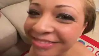 كس الخادمة الرطب يتوسل لنيك قاسي