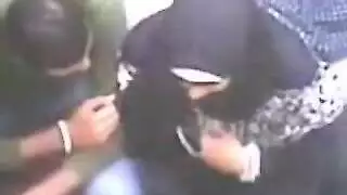 بورنو مغنينمخنثين الجزائرين