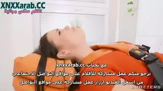 خيال طبي إباحي: ممرضة شقية تُنكح بعمق أثناء العملية
