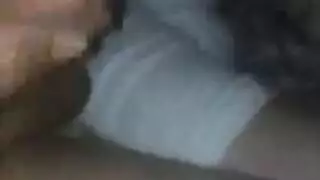 زوجة هاوية تبتلع حمولات في تجميعية قذف صعبة