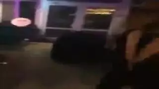 الشرطة تُفكك حفلتنا العارية، ونحن نفرغ شهوتنا