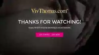 نيكيتا فون جيمس تأخذه بعمق: إيلاج مزدوج بالديلدو في مشهد جماعي