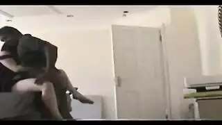 اليسون تايلور ونيك الفندق