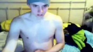 رجل مثلي الجنس قرنية الحصول على حفر من قبل آخر