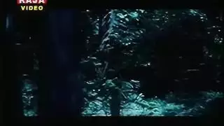 شقراوات جامحات في جنس جماعي مكثف