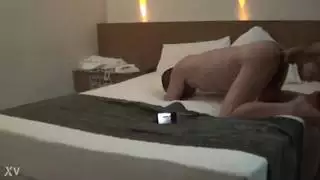الأختان السرّيتان تشاركان قضيبًا ضخمًا
