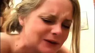 مشهد إغراء العمة الناضجة إكس إكس إكس