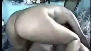 ثديي كاريسما كابور الكبيران والجنس الجامح في أفلام إيروتيكية