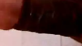 جنس عائلي: قضيب أسود كبير يملأ الأخت