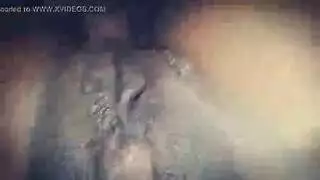 شرموطه المنصوره وهي بتعرض بزازها