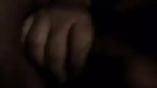 الفاتنة الشوكولاتية تمتص وتضاجع في فيلم للكبار جديد