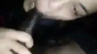 امه تنام جنب خوف من الرعد فا ينكها