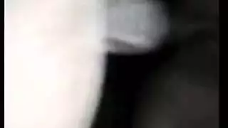 اليوجا نياك مع أمه