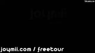 رجلان معا امراءة