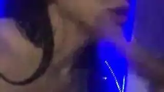 ضرب شرجي صعب مع فيكتوريا ميلانو وملَك كيتي قبل وقت الاستحمام