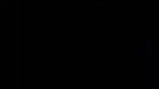 إلهة مدبوغة تطالب بدفع قضيب عميق