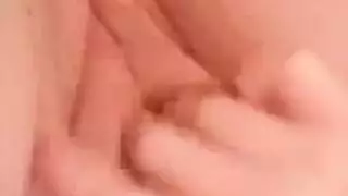 أوضاع جانبية صريحة للزوجين البريطانيين