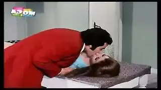 تجبها بصباعها مصرية