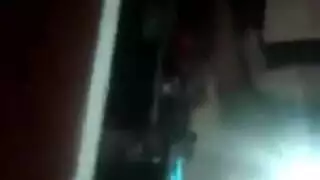 اخذ يبنيط لاخته