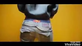 ثنائي مراهقات إبنوس: جلسة مصّ قضيب مع اختراق مزدوج