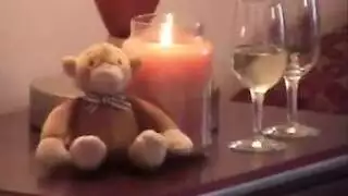 قرد اللاتكس هو الحصول على جونزو من خلال الحبر حتى الديك العربدة العربدة العربدة