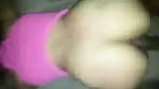 فتاة سوداء شابة تمارس جنساً خشنًا مع عشيق ناضج
