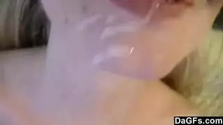 خنزيرة مغطاة بالمني