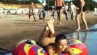 لا شيء سوى الكعب العالي والصندل