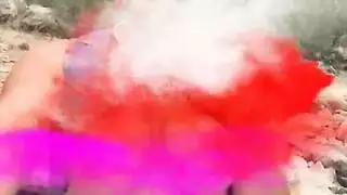 مغامرة كايلا الشرجية مع قضيب كبير ومشجع متحمس