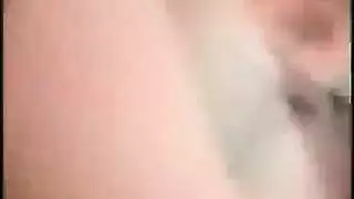 نكاح عائلي سري: زوجة تمص وتركب حماها